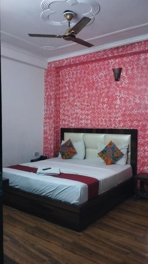 The Mars 3* New Delhi