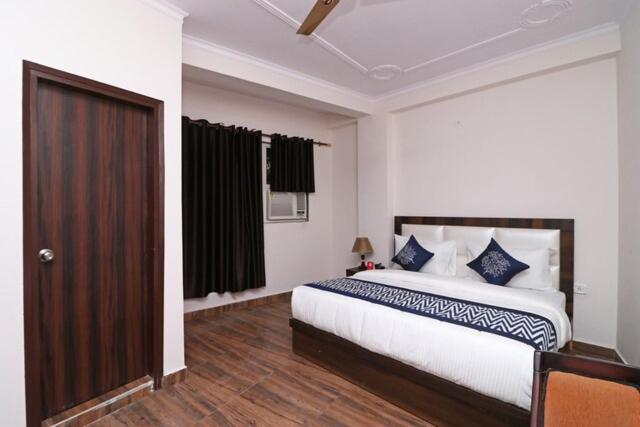 The Mars 3* New Delhi